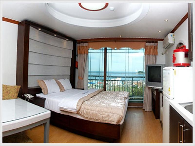 Good Morning Family Hotel Sokcho Exterior foto